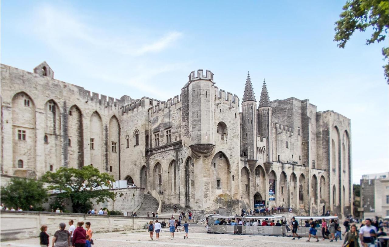 Stunning Home In Avignon With Wifi Luaran gambar